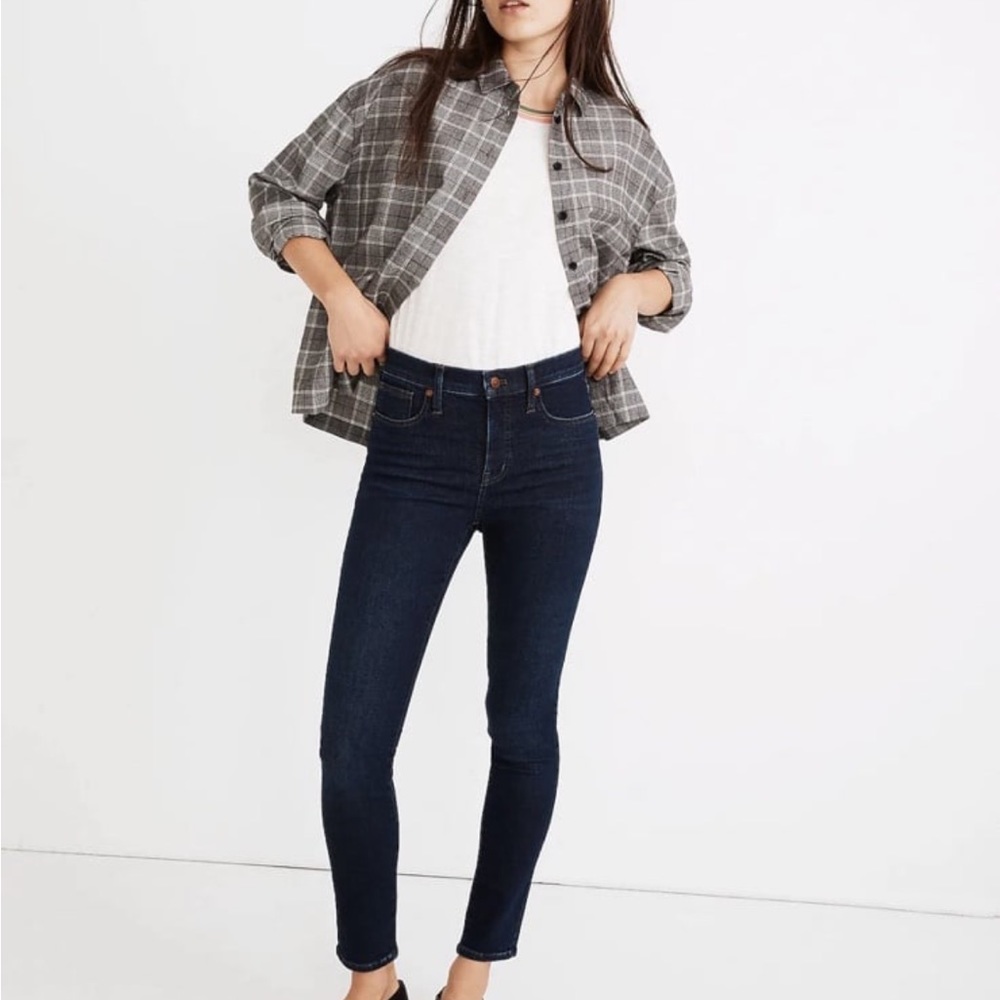 Madewell 9" Mid-Rise Skinny Jeans in Orland Wash: TENCEL Denim Edition size 26